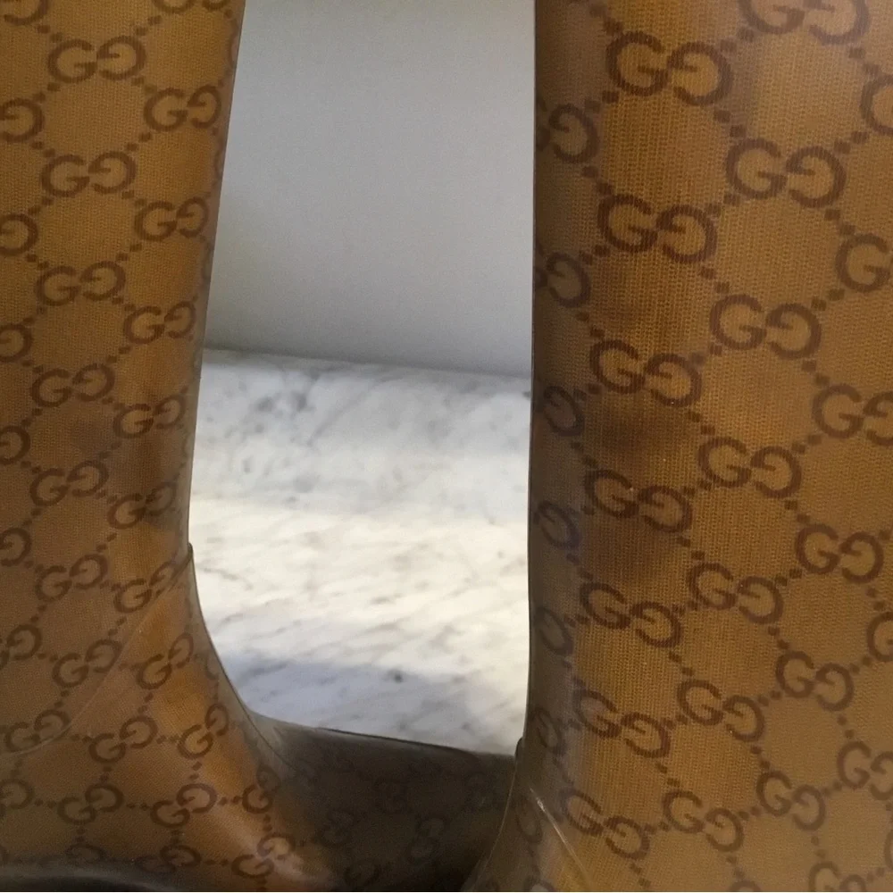 Authentic Gucci Brown Monogram Rain Boots for Women SZ 35